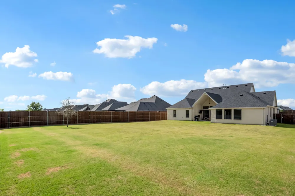 321 Wimberley Drive Haslet, TX 76052