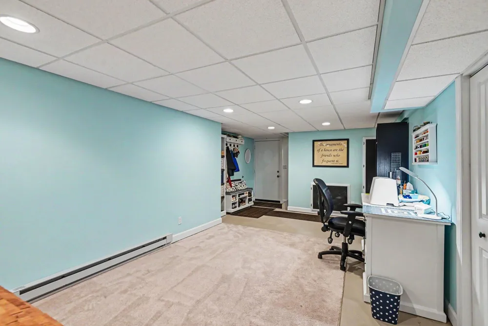 405 Slayton Avenue Grand Haven, MI 49417