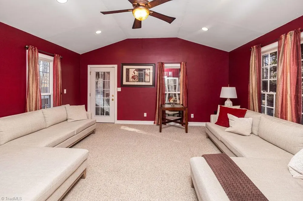 3101 Lodge Drive Jamestown, NC 27282