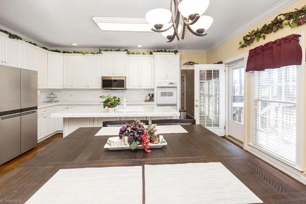 3101 Lodge Drive Jamestown, NC 27282