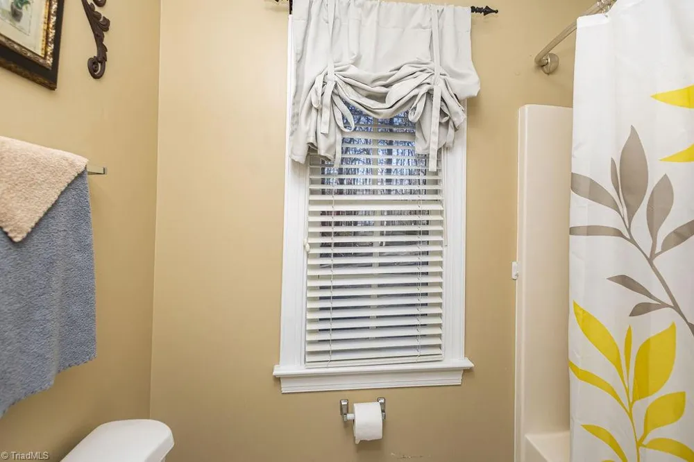 3101 Lodge Drive Jamestown, NC 27282