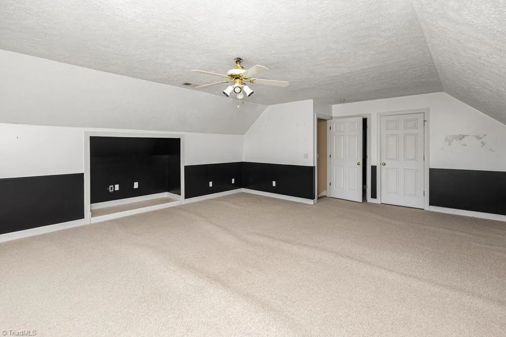 3101 Lodge Drive Jamestown, NC 27282