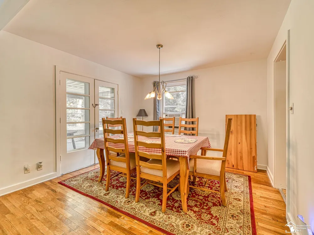 203 S Adrian Street Tecumseh City, MI 49286