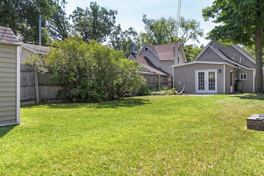 851 E Eighth Street Traverse City City, MI 49686