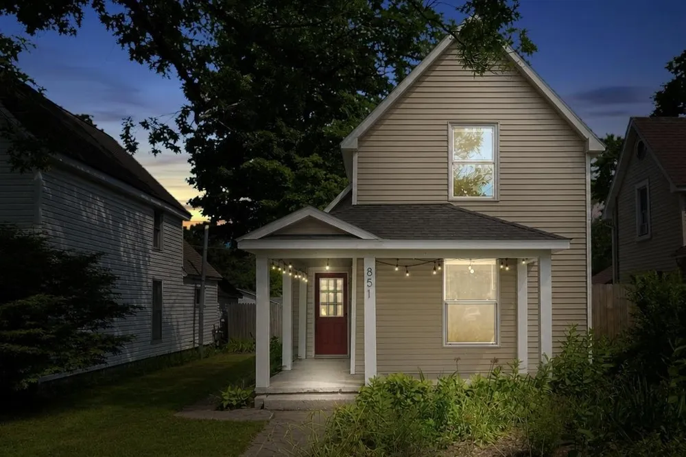 851 E Eighth Street Traverse City City, MI 49686