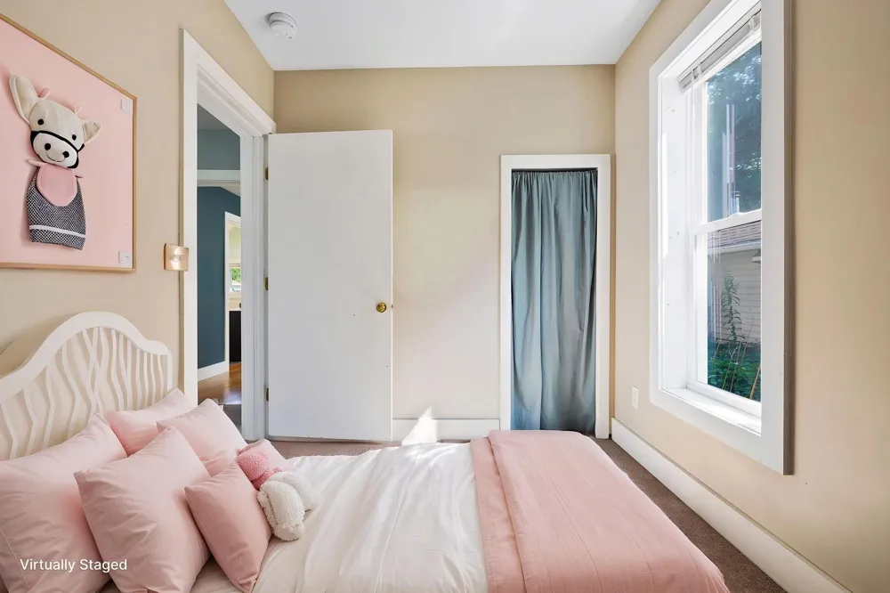 851 E Eighth Street Traverse City City, MI 49686