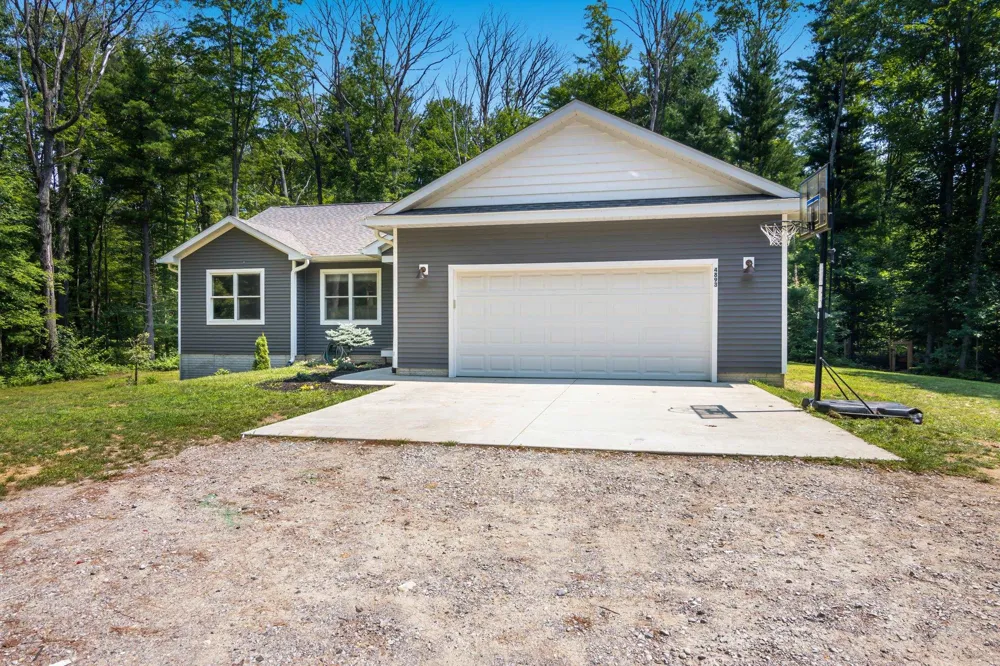 4893 S Betsie River Road Green Lake Township, MI 49643