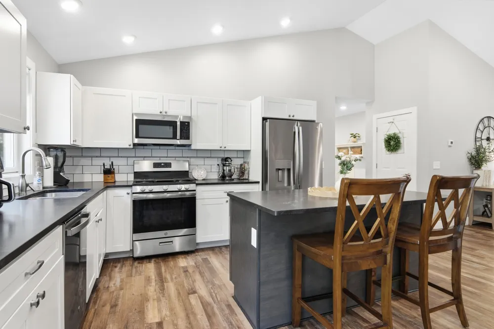 4893 S Betsie River Road Green Lake Township, MI 49643