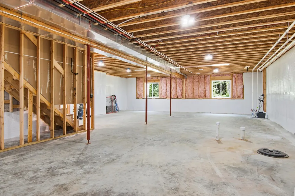 4893 S Betsie River Road Green Lake Township, MI 49643
