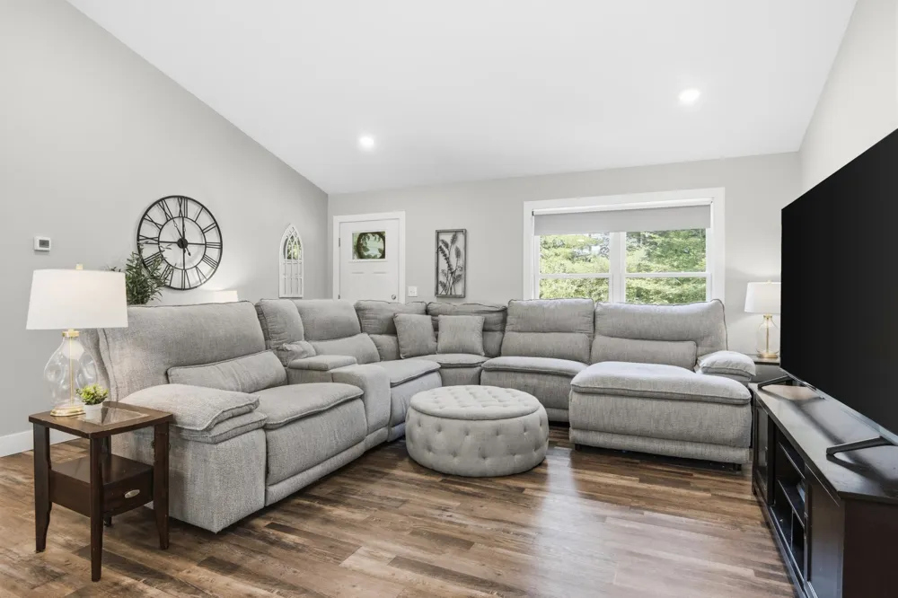 4893 S Betsie River Road Green Lake Township, MI 49643