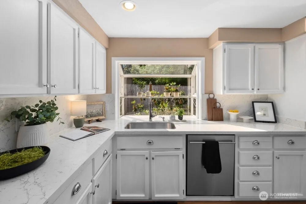 12138 NE 166th Place Bothell, WA 98011