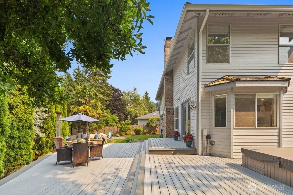 12138 NE 166th Place Bothell, WA 98011