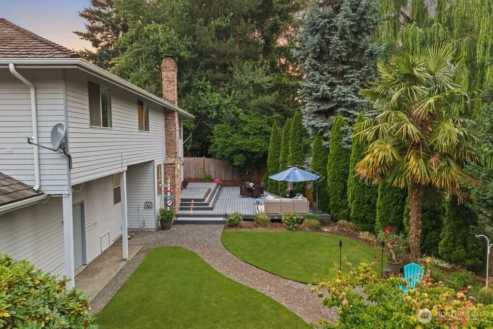 12138 NE 166th Place Bothell, WA 98011