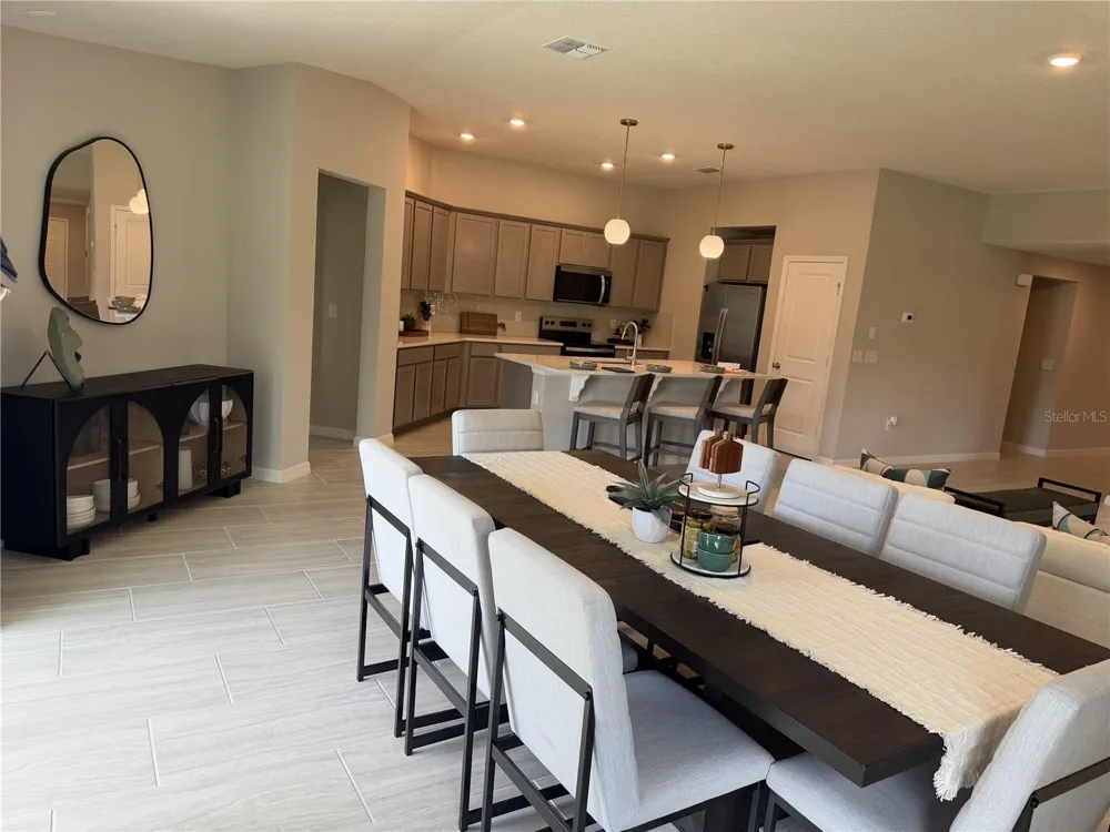 2602 LOLA LANE Kissimmee, FL 34744