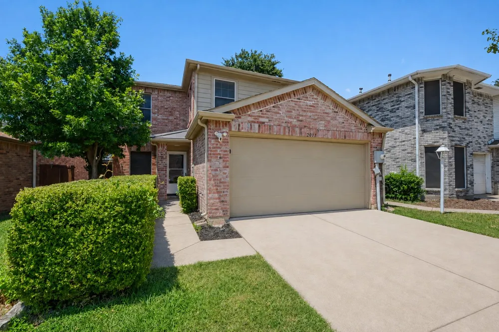 2016 Cardinal Lane Lewisville, TX 75077