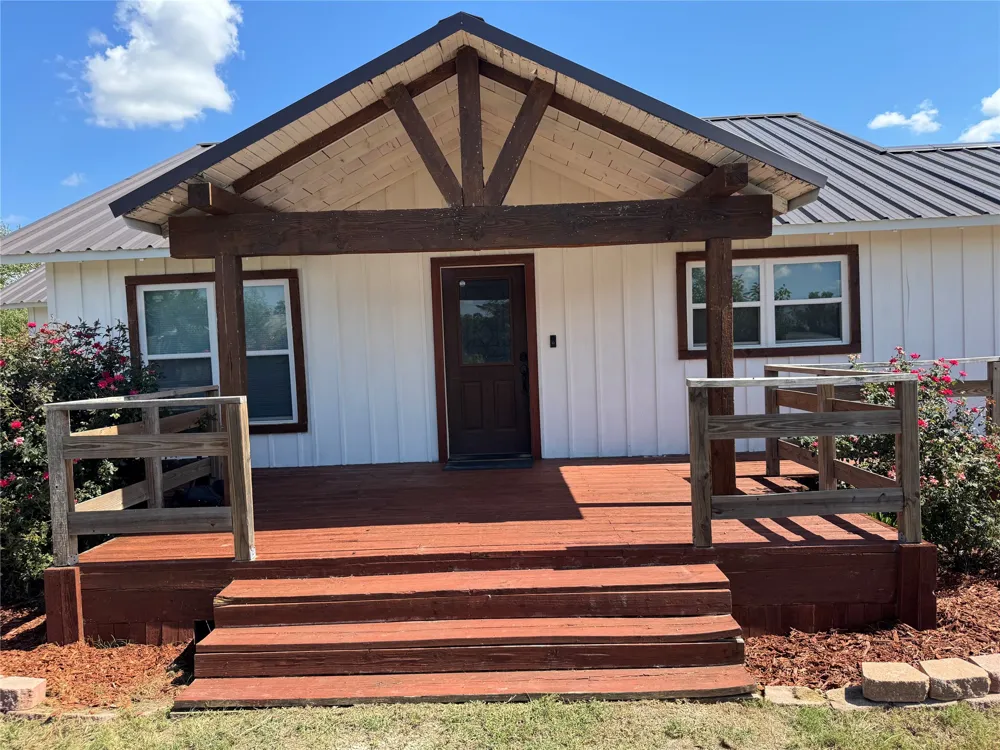 1329 County Road 631 Clyde, TX 79510