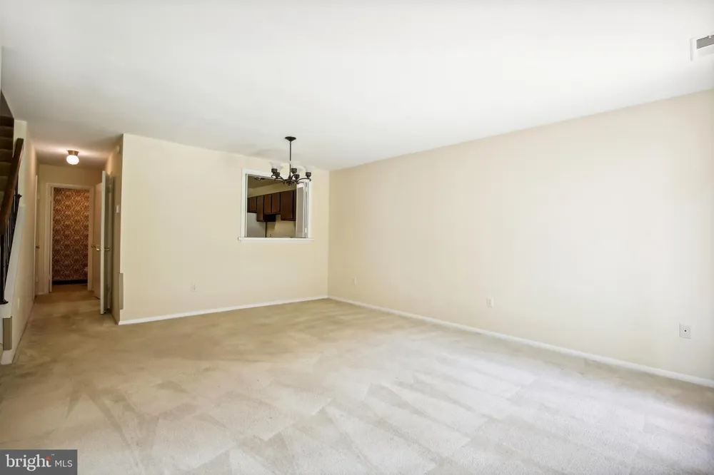650 15TH STREET S #1 Arlington, VA 22202