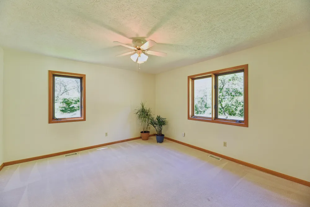 201 Scenic View Drive Niles, MI 49120