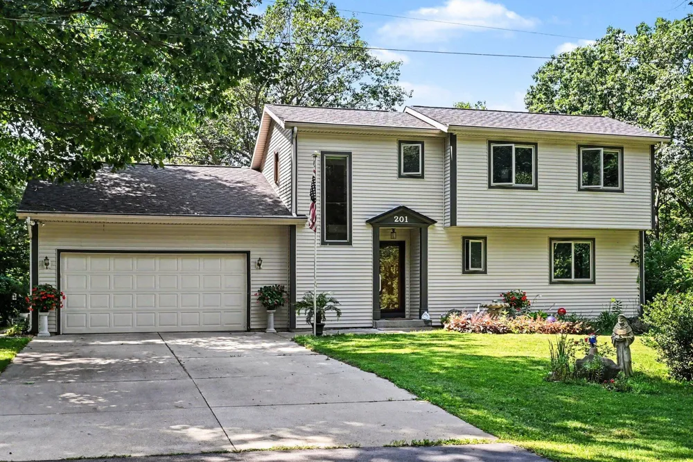 201 Scenic View Drive Niles, MI 49120