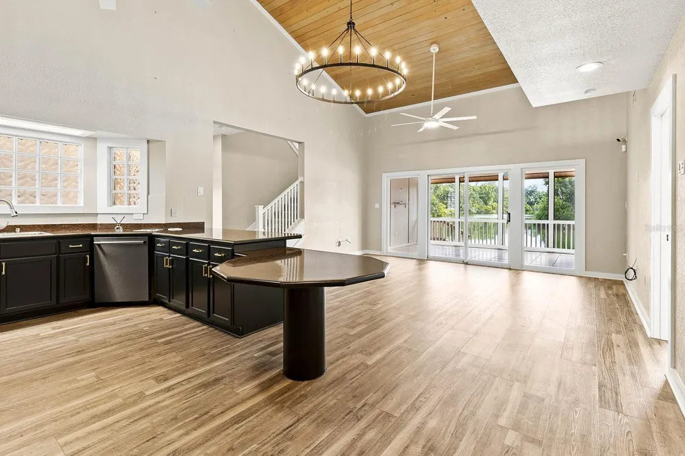 614 MOUNTAIN LAKE PLACE Lakeland, FL 33813