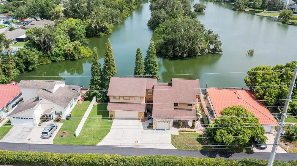 614 MOUNTAIN LAKE PLACE Lakeland, FL 33813