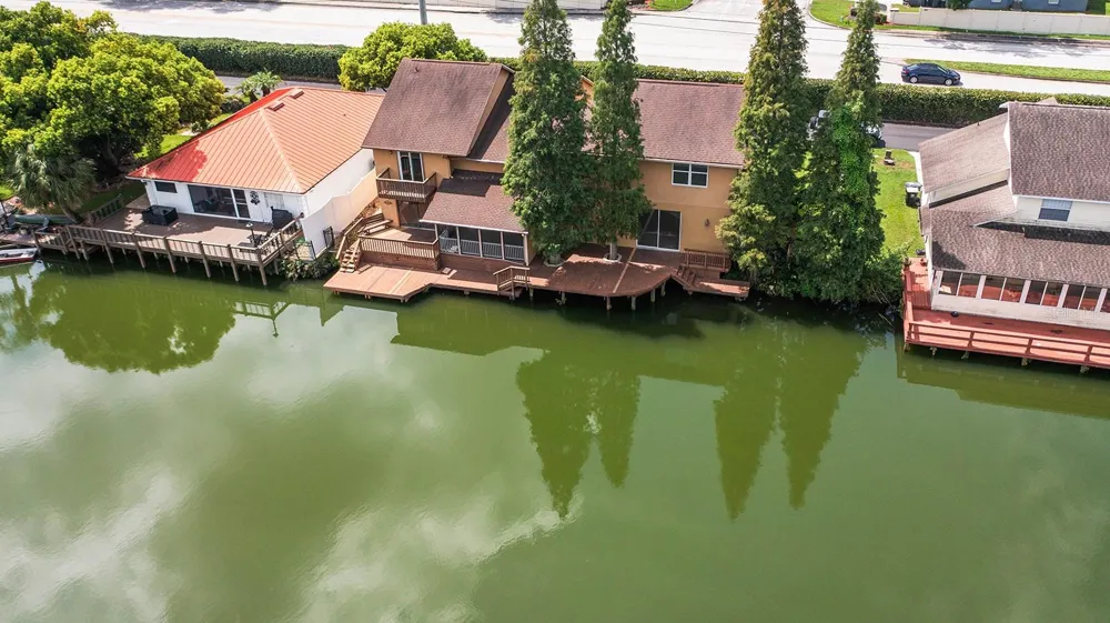 614 MOUNTAIN LAKE PLACE Lakeland, FL 33813