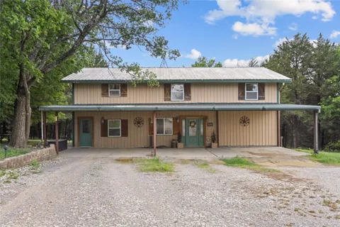 1229 County Road 3105 37acres