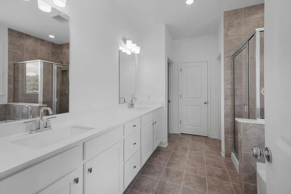8820 Avonbrook Close Ball Ground, GA 30107