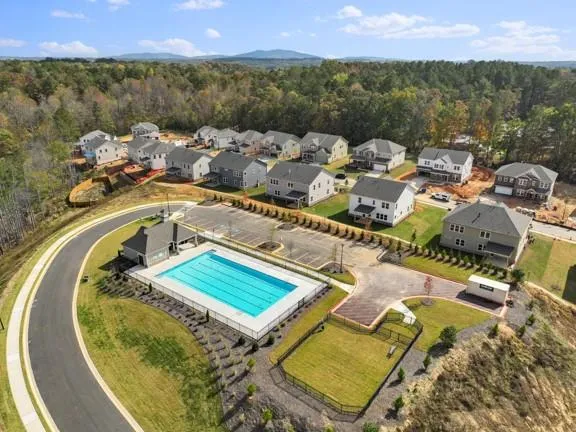 8820 Avonbrook Close Ball Ground, GA 30107