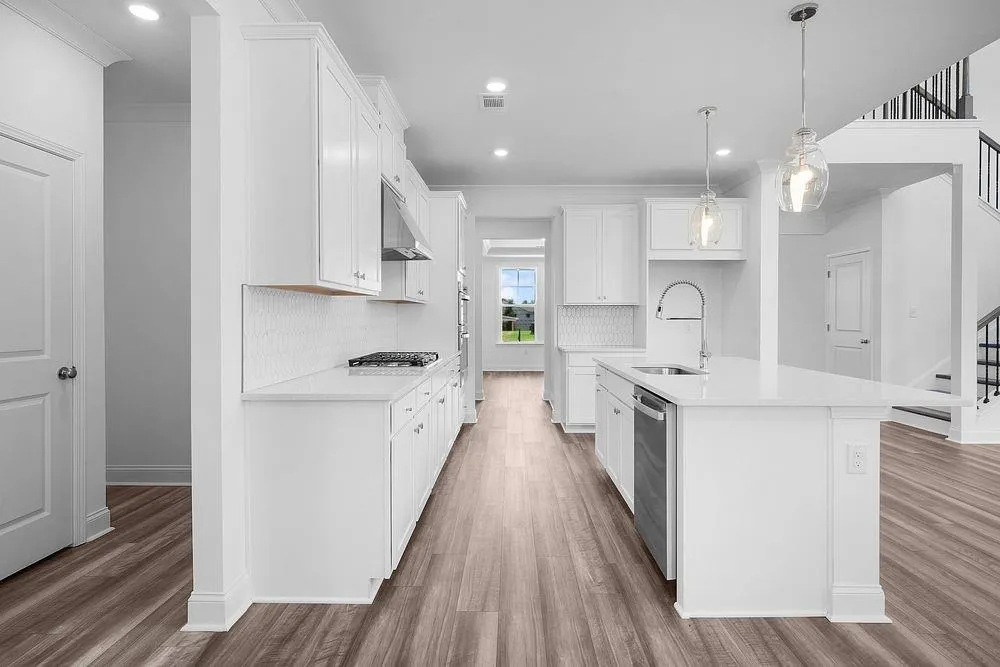 8820 Avonbrook Close Ball Ground, GA 30107