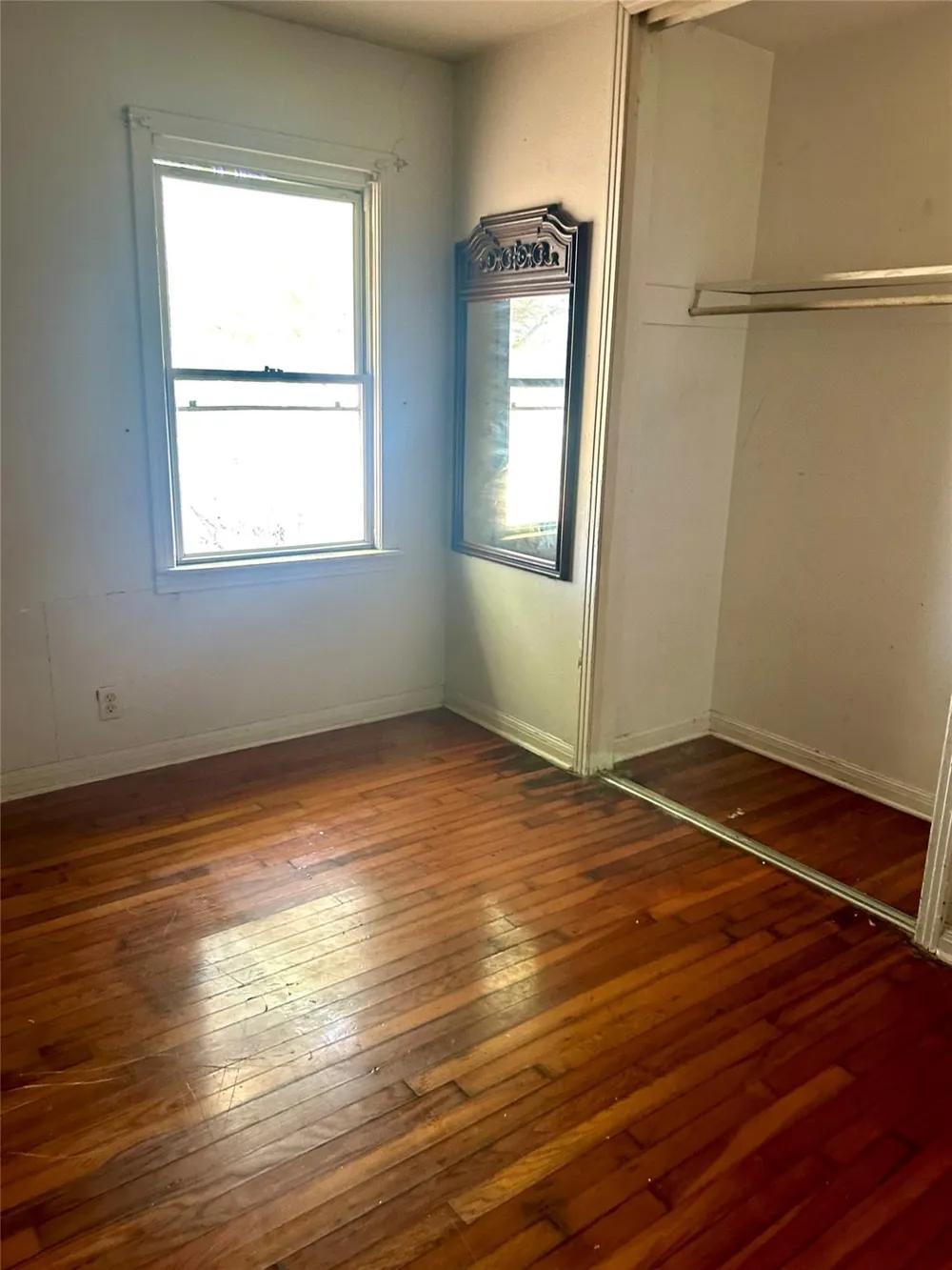 308 Dallas Street Groesbeck, TX 76642