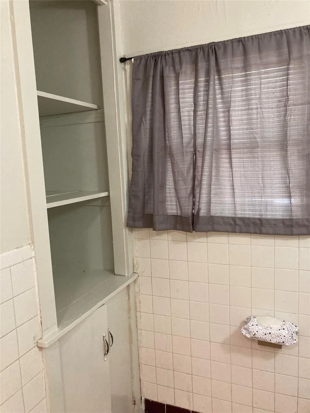 308 Dallas Street Groesbeck, TX 76642