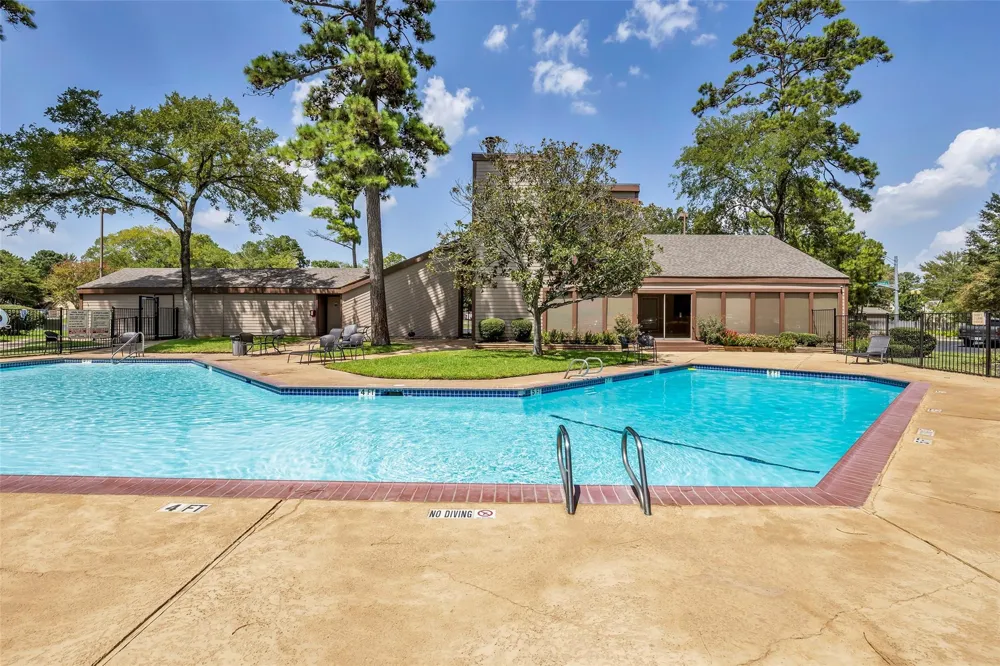 12900 Walden Road #703G Montgomery, TX 77356