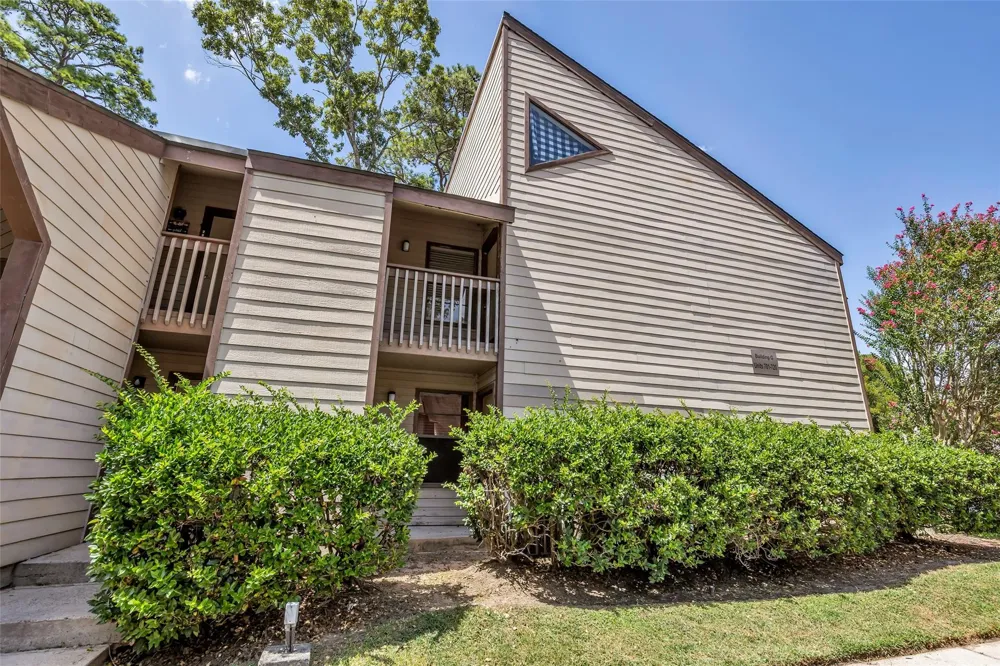 12900 Walden Road #703G Montgomery, TX 77356