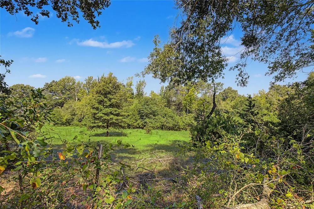 Fcr 360 Fairfield, TX 75840