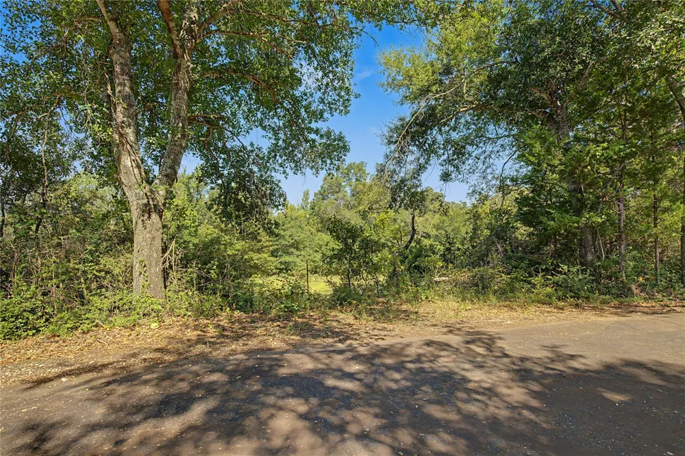 Fcr 360 Fairfield, TX 75840