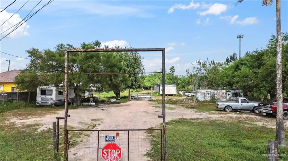 5256 FM 493 ROAD Donna, TX 78537