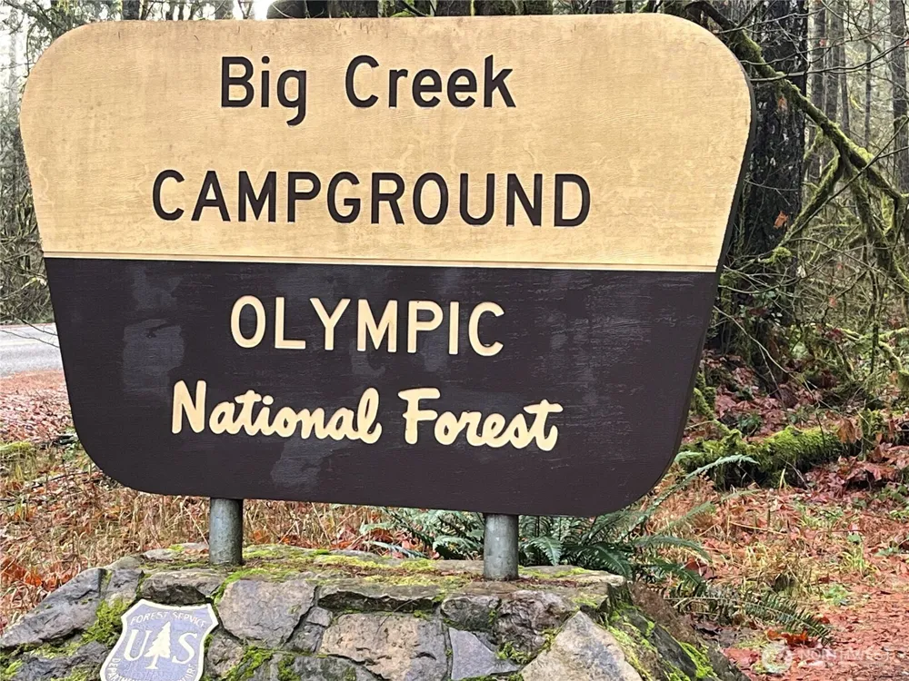4840 Lake Cushman Road Hoodsport, WA 98548