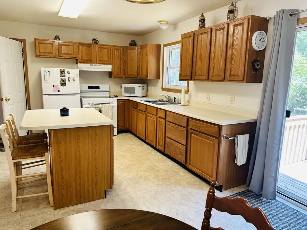 2140 Kinsey Street Muskegon City, MI 49441