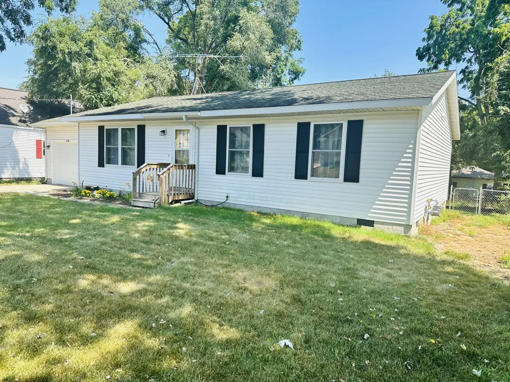 2140 Kinsey Street Muskegon City, MI 49441