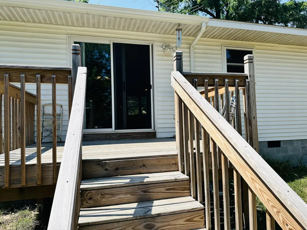 2140 Kinsey Street Muskegon City, MI 49441