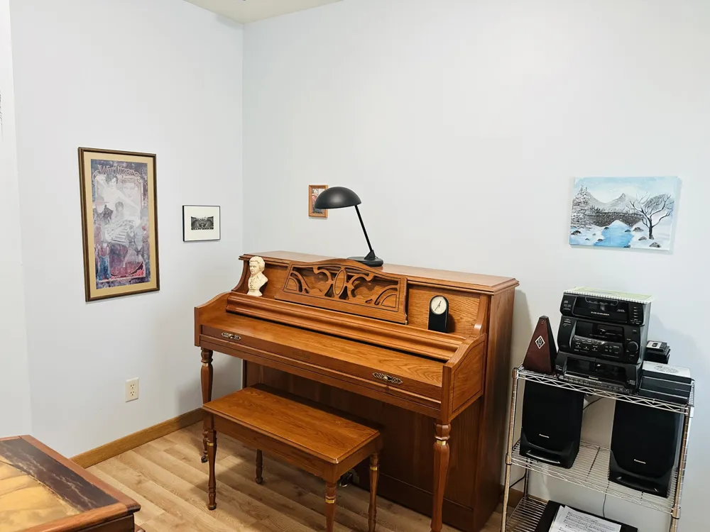 2140 Kinsey Street Muskegon City, MI 49441