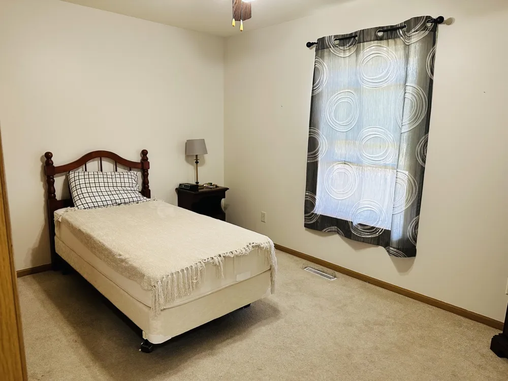 2140 Kinsey Street Muskegon City, MI 49441