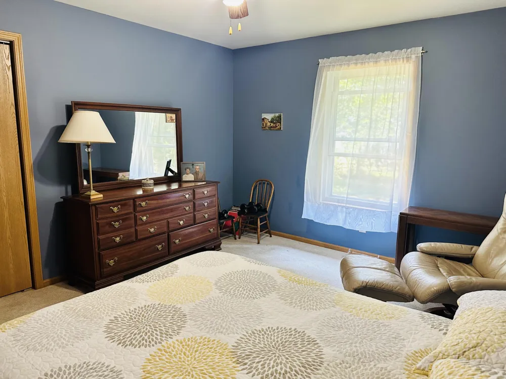 2140 Kinsey Street Muskegon City, MI 49441