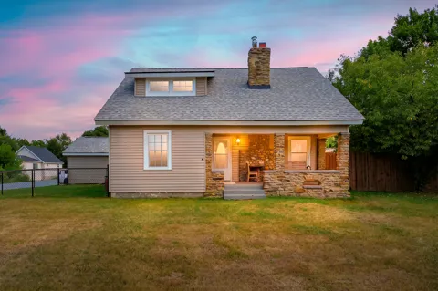 140 Wattles Road