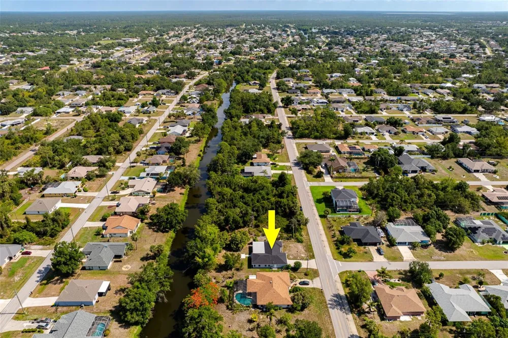 1231 BEACON DRIVE Port Charlotte, FL 33952
