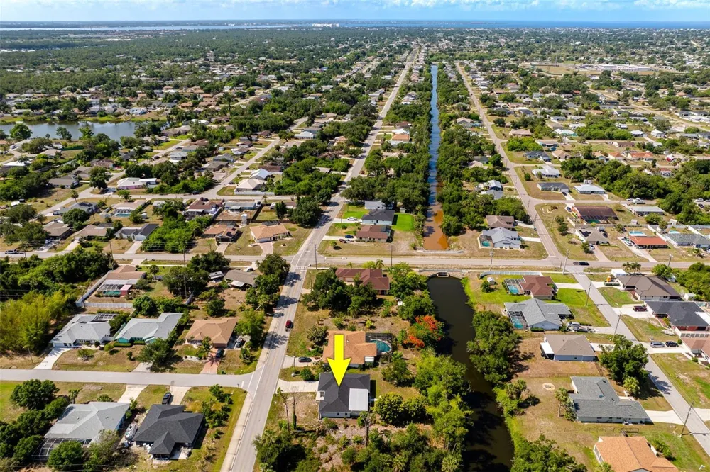 1231 BEACON DRIVE Port Charlotte, FL 33952