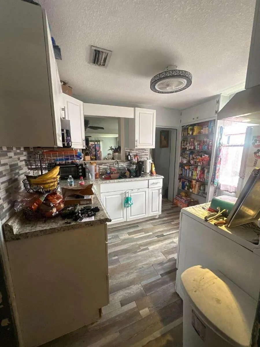 310 GRANADA DRIVE Winter Park, FL 32789