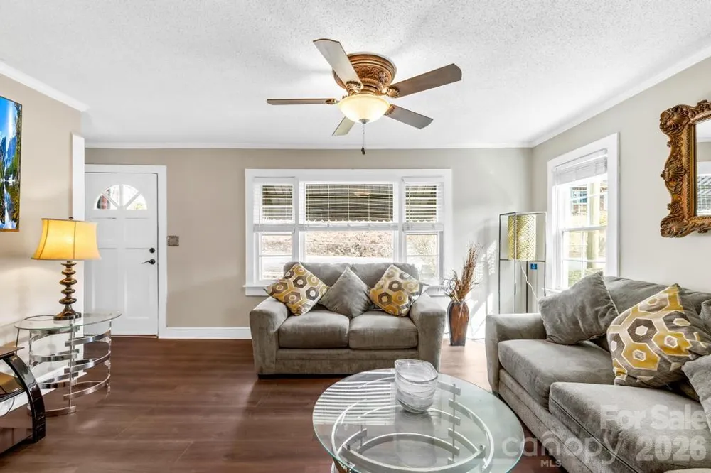 430 Arlington Circle NW Lenoir, NC 28645