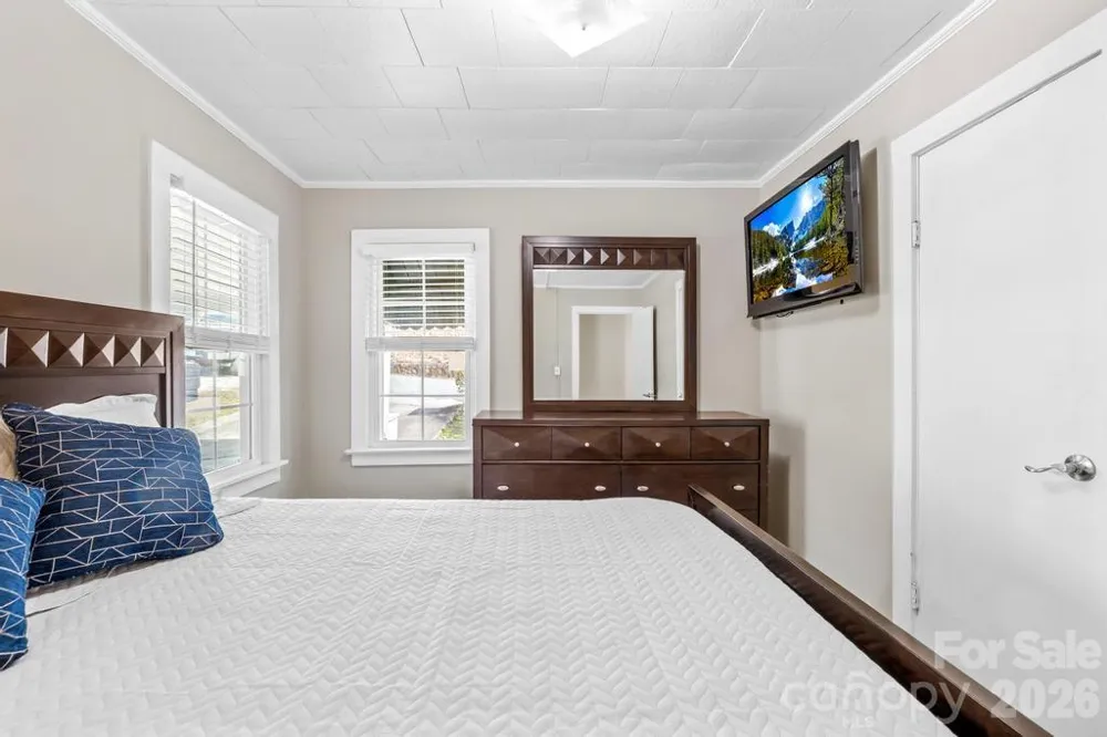 430 Arlington Circle NW Lenoir, NC 28645